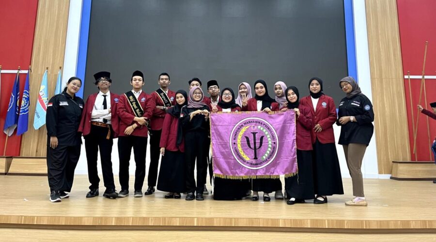 Pelantikan Hima Psikologi Periode 2024/2025